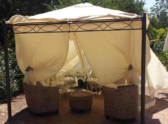 Nocleg ze śniadaniem Il Papavero Relais 3*